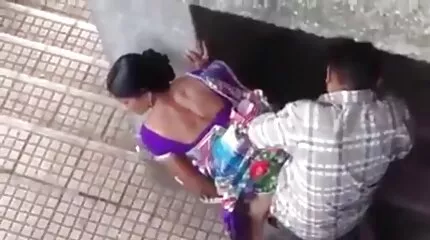 एक बिल्ली सेक्सी मूवी फुल एचडी और एक गधे के बीच काले कमबख्त ।