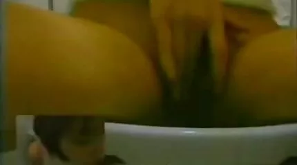 लाल पैर और पिछवाड़े में पहली पैठ के साथ मुर्गा छूत सेक्सी एचडी मूवी वीडियो